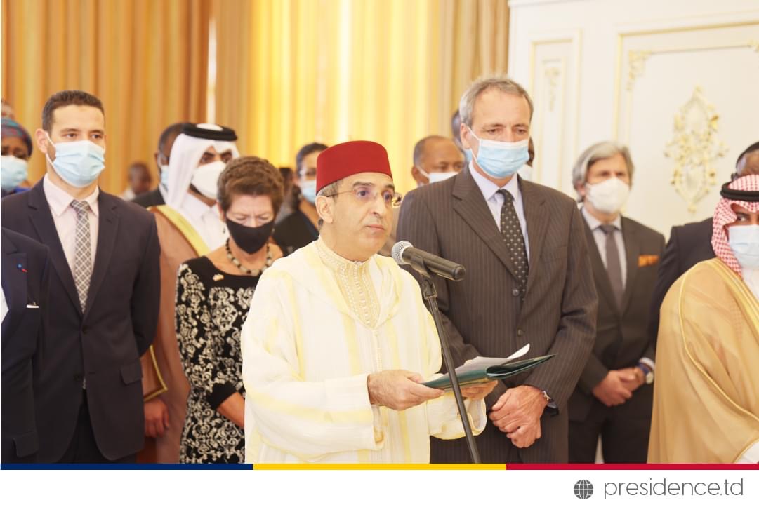 0202E4FF D90A 4DA6 ACAB 7DBB93EB26CD