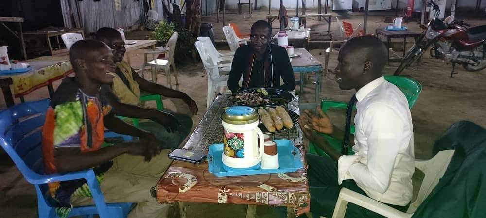 10012D00 9904 4714 8398 A8A0D90A6670