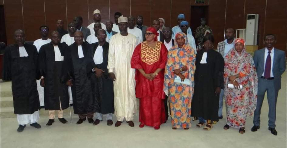 101B359E B428 472B 9D98 04EF3D42DDC8