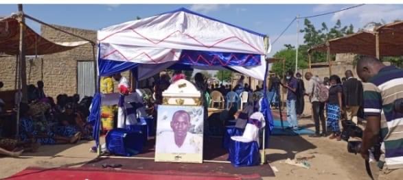 20A95134 A813 4A26 8F24 00AE7D7C14B1