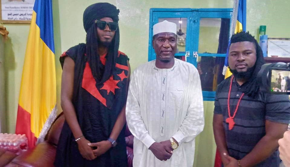 2161AE05 3DE7 4C22 9963 7E9216A5AAF7