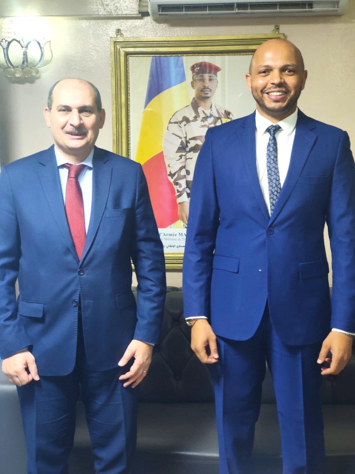 2A08D9EE 8D71 4480 BA57 8844D38593AF