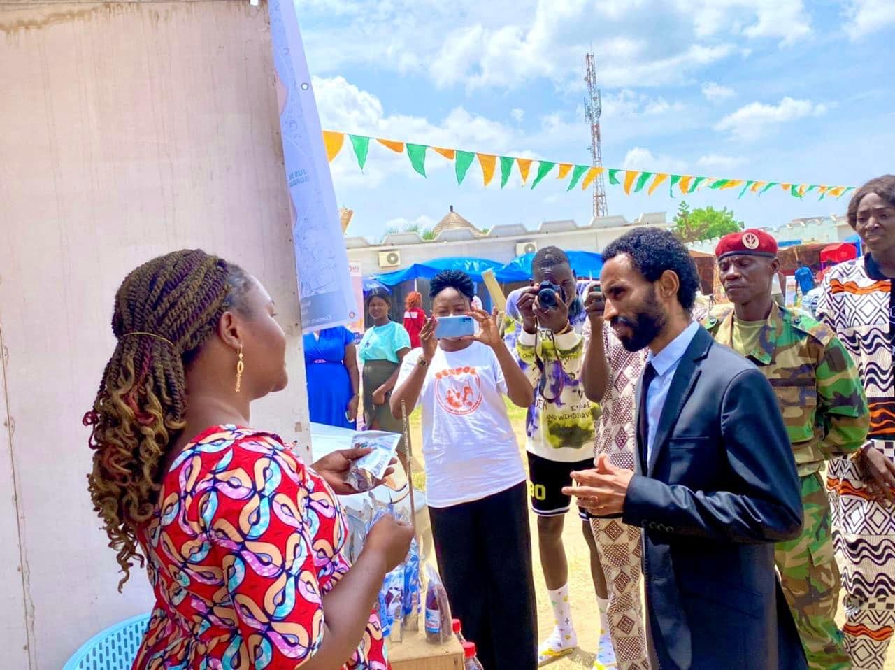 30C4B977 B506 4267 96B9 8187782B1813