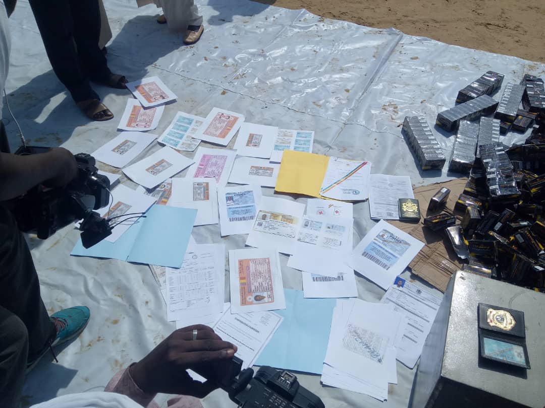 376155bb a5e6 4954 83da 7d2d8671daa8