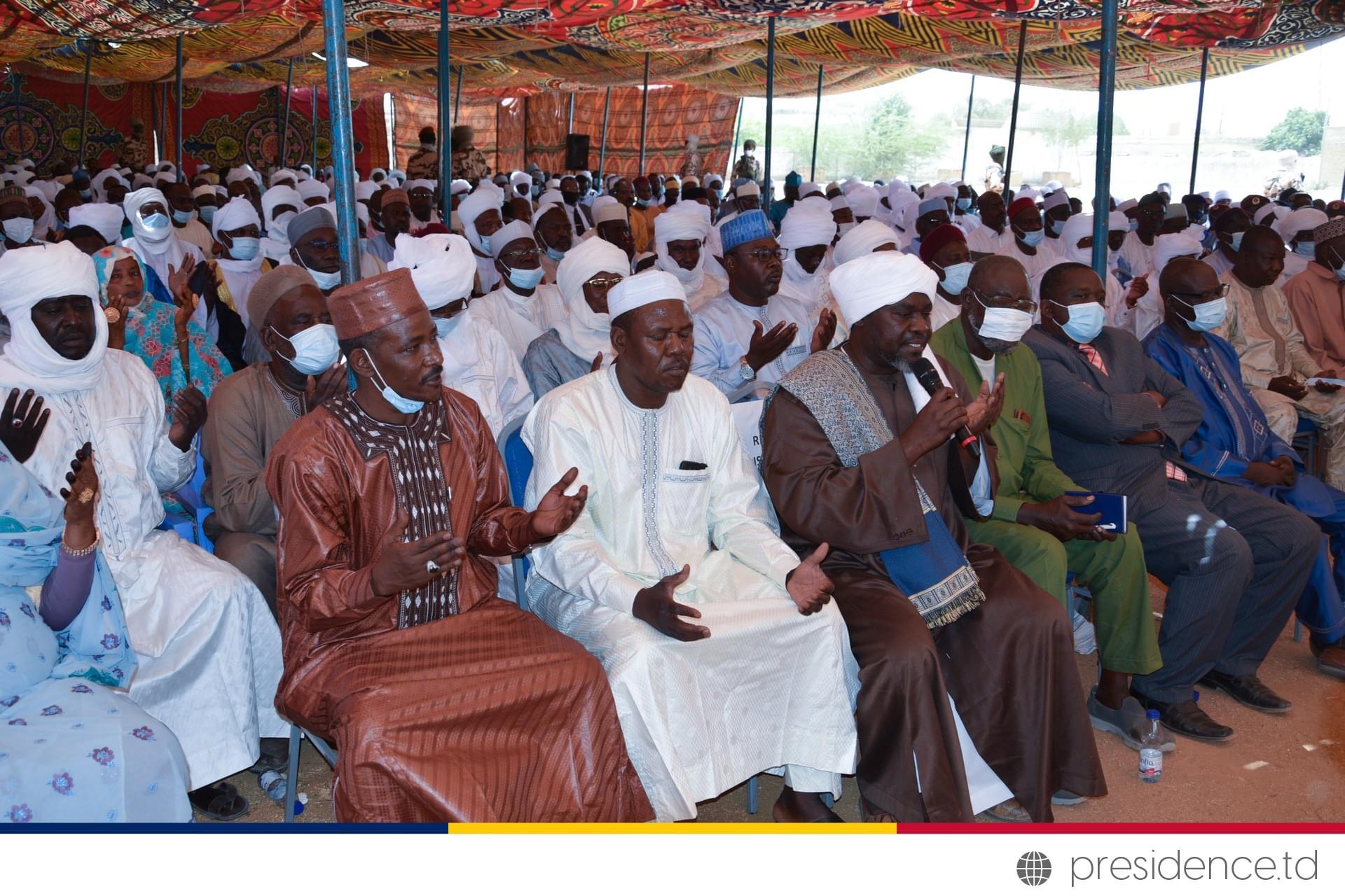 488CB9F7 963C 4144 8435 25D789DC170A