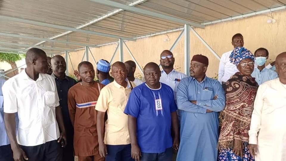 6772B0D0 7E1E 4F85 A079 5AF456D88D15