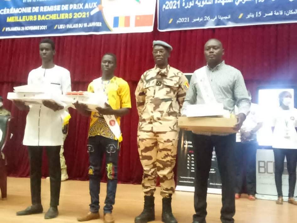 709A150D 45B0 43CE AA8C EBCF1B56CBEB