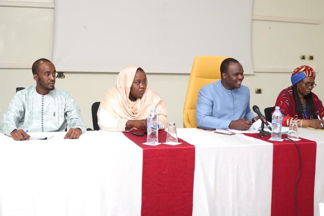 7BEF7FA4 F3A2 4F51 8F60 0FFACA892531