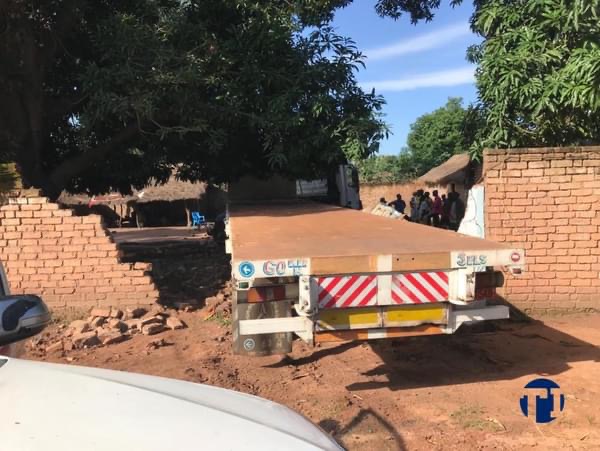 812721F5 F7E8 4EBF B2D3 07D43CB19D9E