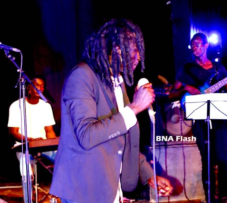 851088C2 C6E3 4024 AF98 7561AB692369