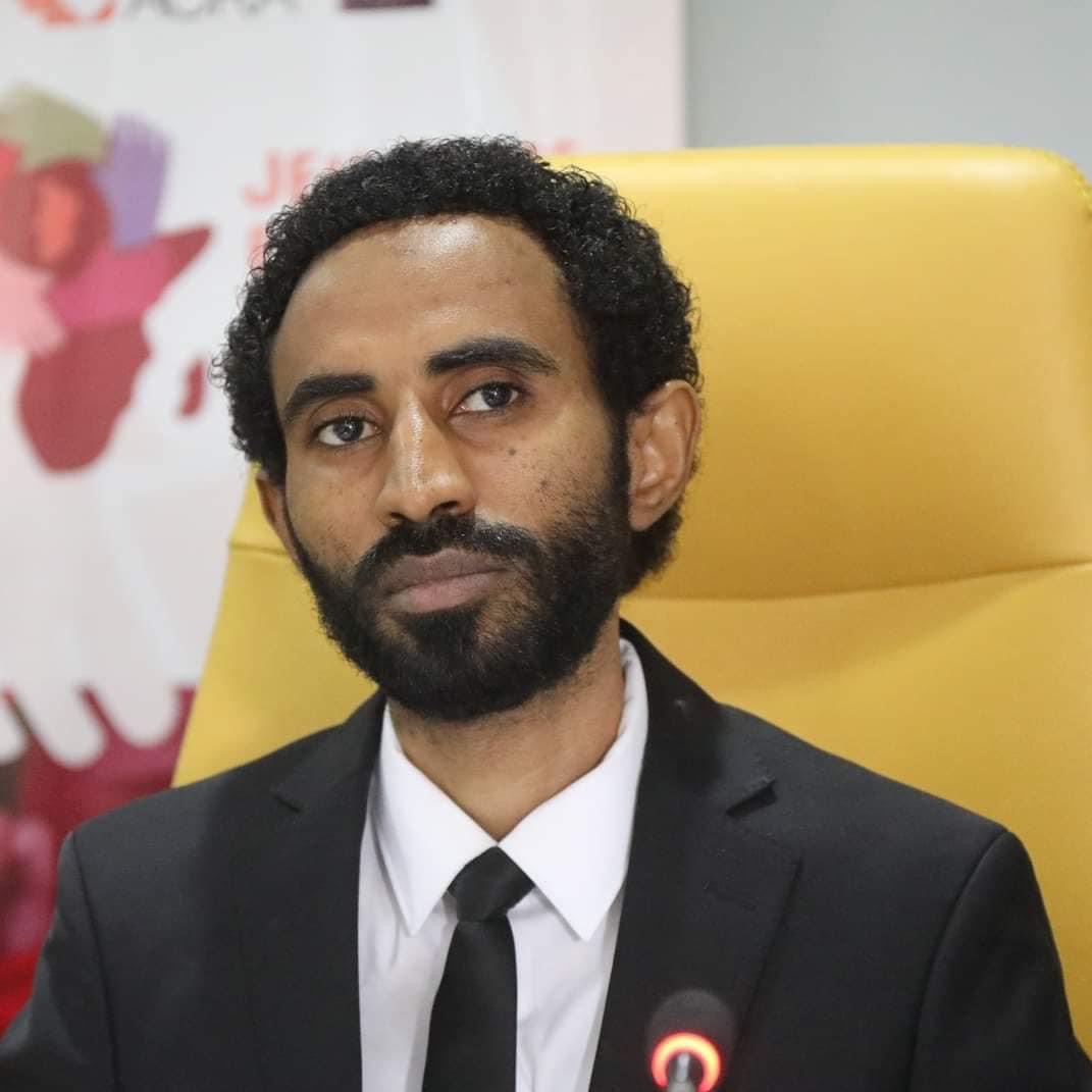 895C7212 C9EC 4BC9 AA8C 12A51E7E84E7