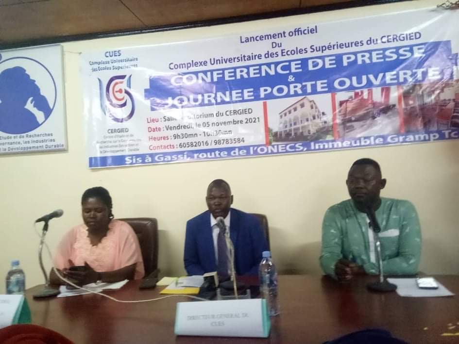 93D73A3A A4ED 4CE4 848E D9E1090BAD12