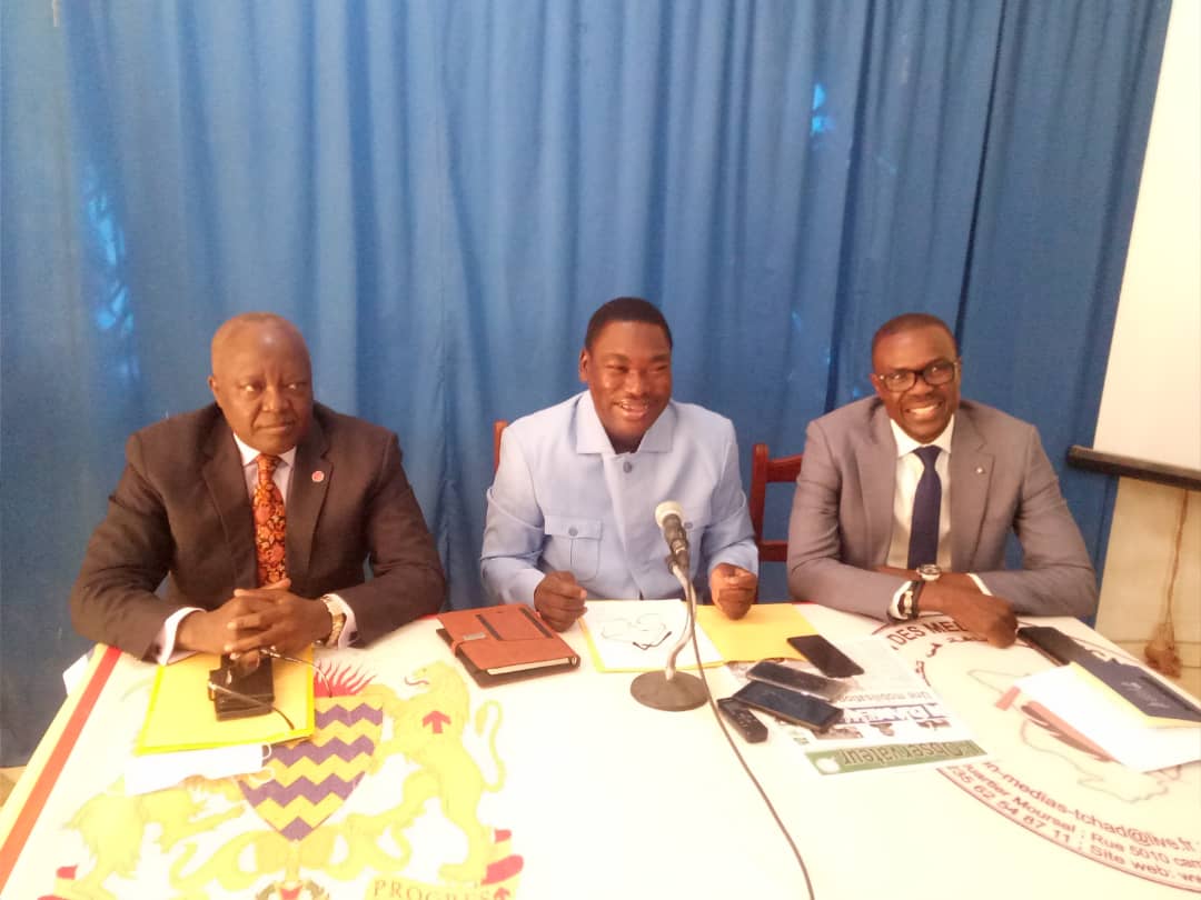 9befc3ff f23e 4587 8546 d93290104321