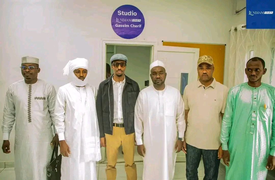 B0A64943 3512 45C9 A08D 1593A02A4D92