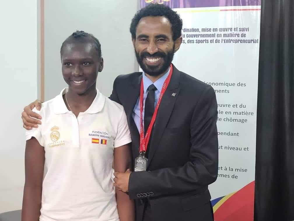 C0B98D5F B398 4E4A 9DCA 9B18654B68D4