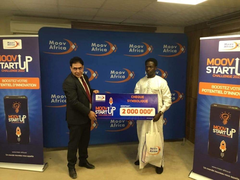 C19A8D12 7015 4C0E BDD2 75A02DA9728B