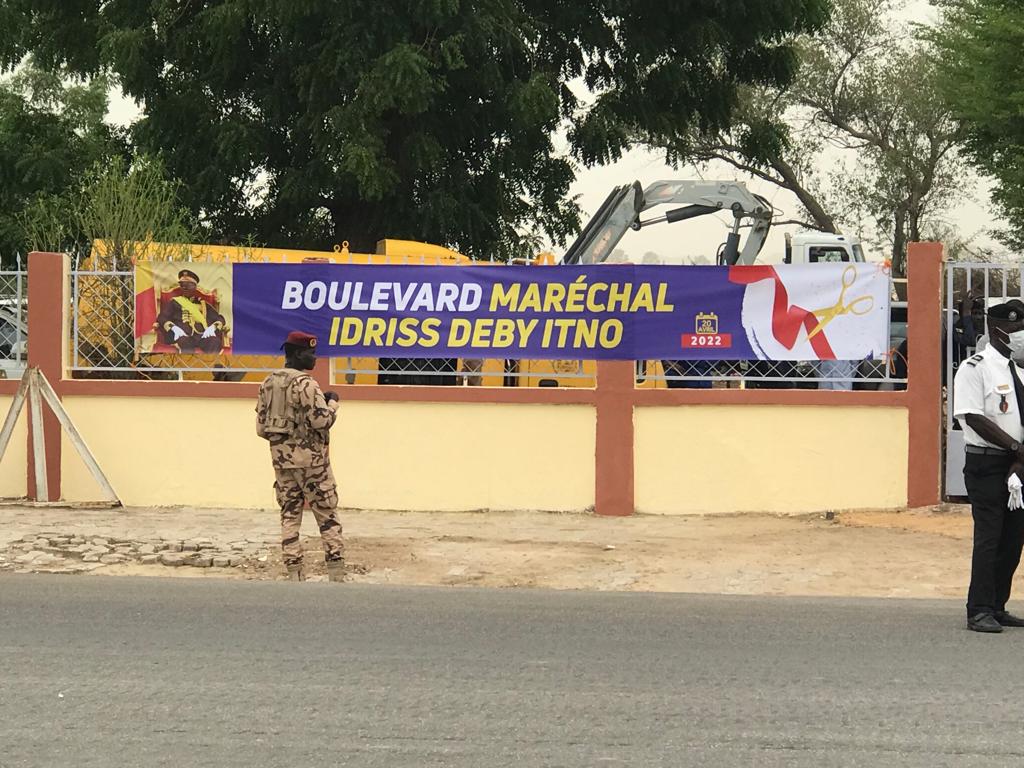 C679B4CD 7160 404D A58B D4404A3C8C86