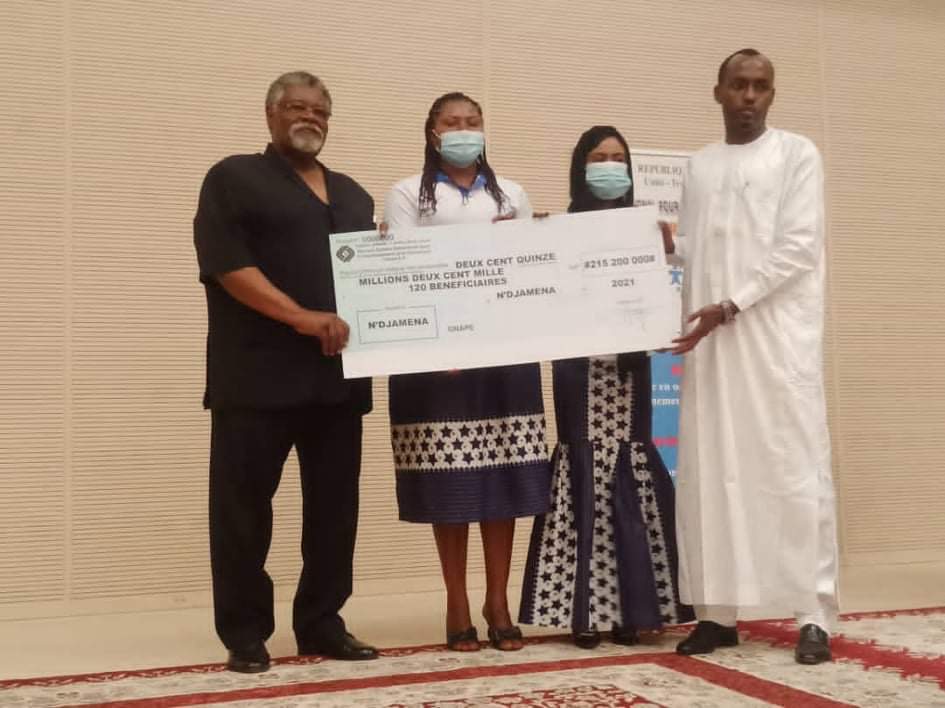 C93CE9D3 EC1F 4C6B 997B 342F5155A8C8