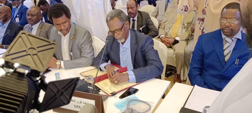 CCDE80D8 B01A 4305 8094 BBEB498B7B2A