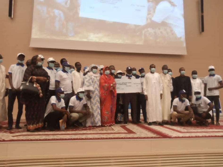 E24D5DBF 4B68 4BB6 AFA5 3680D22AE1C6