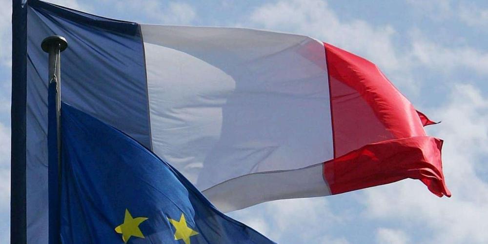 F4B25EE0 BD0F 40B0 B6FF F7A52DC57AAC