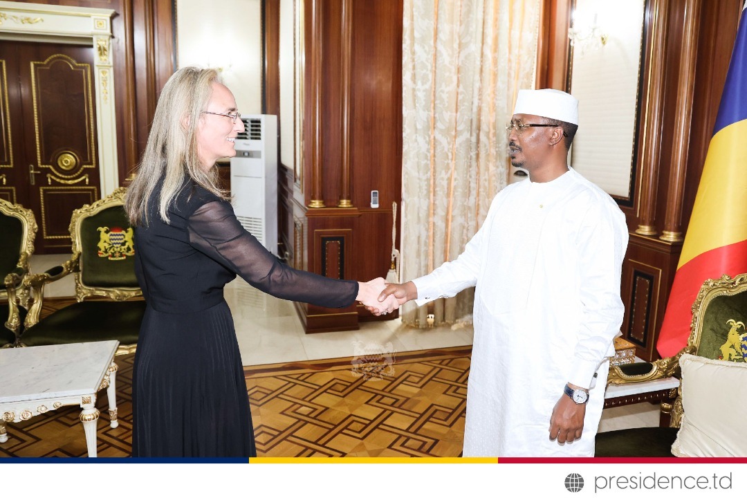 F710792D 7DDE 4310 9EDD 6098F08F200A