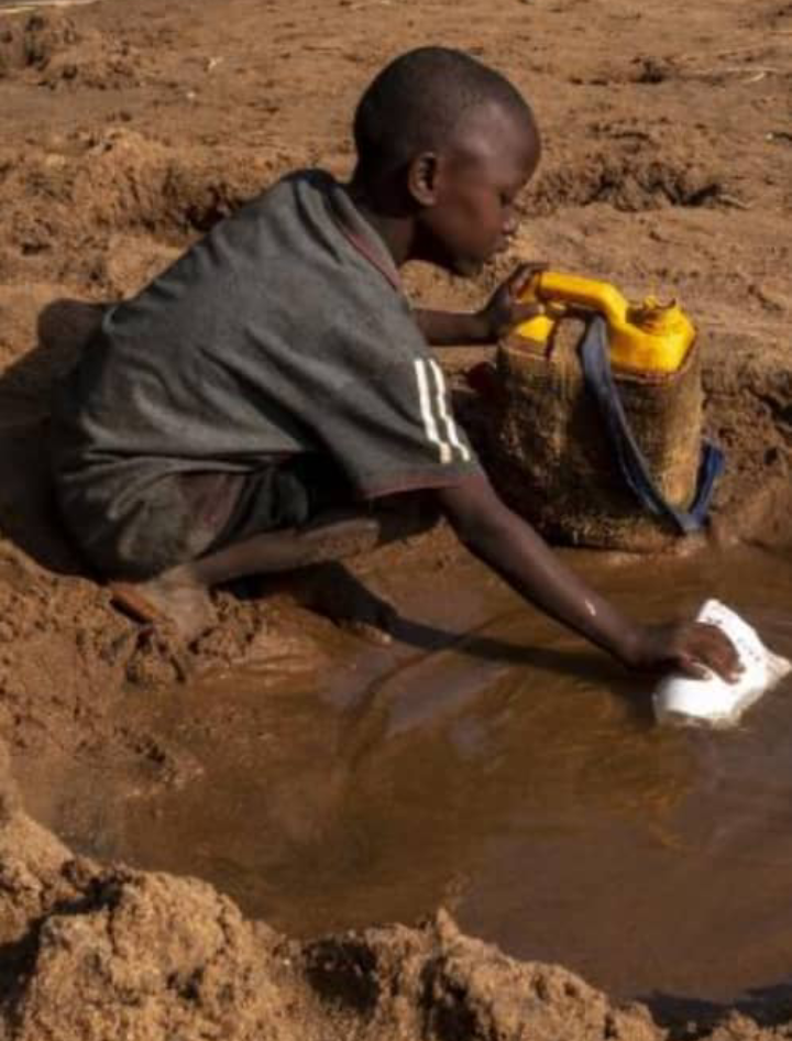 tchad-des-crises-liees-a-l-eau-font-peser-une-triple-menace-sur-la-vie-de-190-millions-d-enfant-dans-le-monde