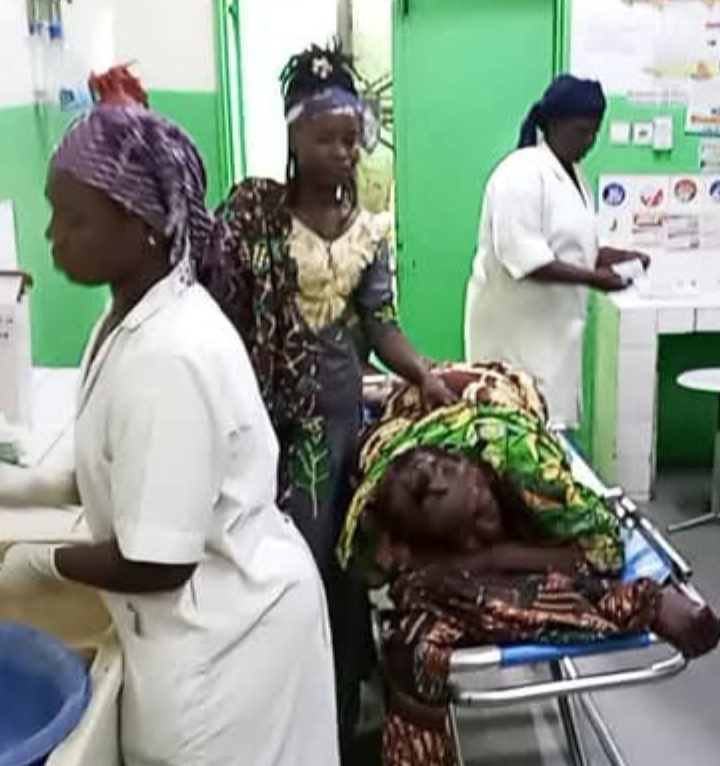 a-sarh-un-jeune-a-tente-de-tuer-sa-mere