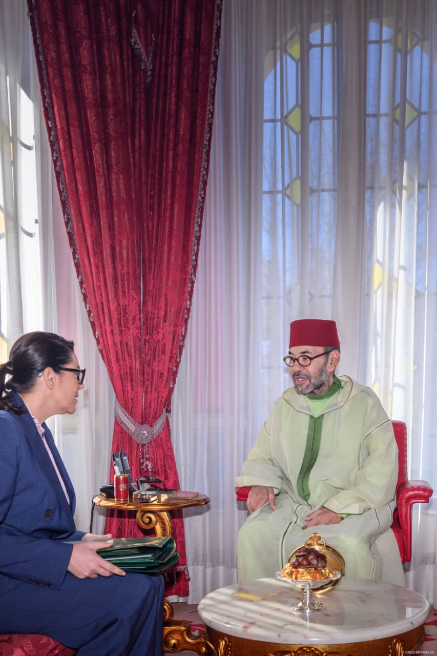 le-roi-mohammed-mohammed-vi-recoit-mme-fatima-ezzahra-el-mansouri-cheffe-du-gouvernement-chargee-de-la-formation-du-nouveau-gouvernement