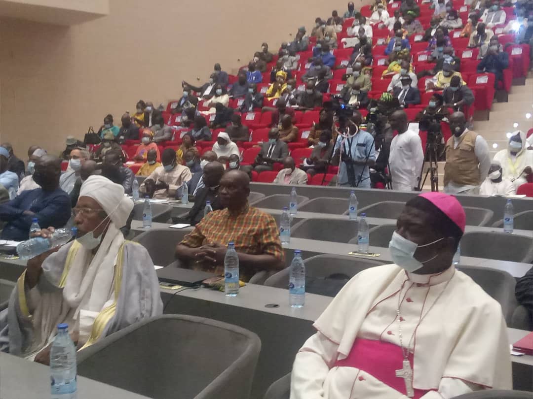 fb81ee35 50fd 4885 bb2e 3f52da9bc57e